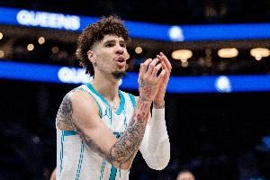 美记：若三球在剩余合同内仍然表现不佳 新老板将毫不犹豫放弃他